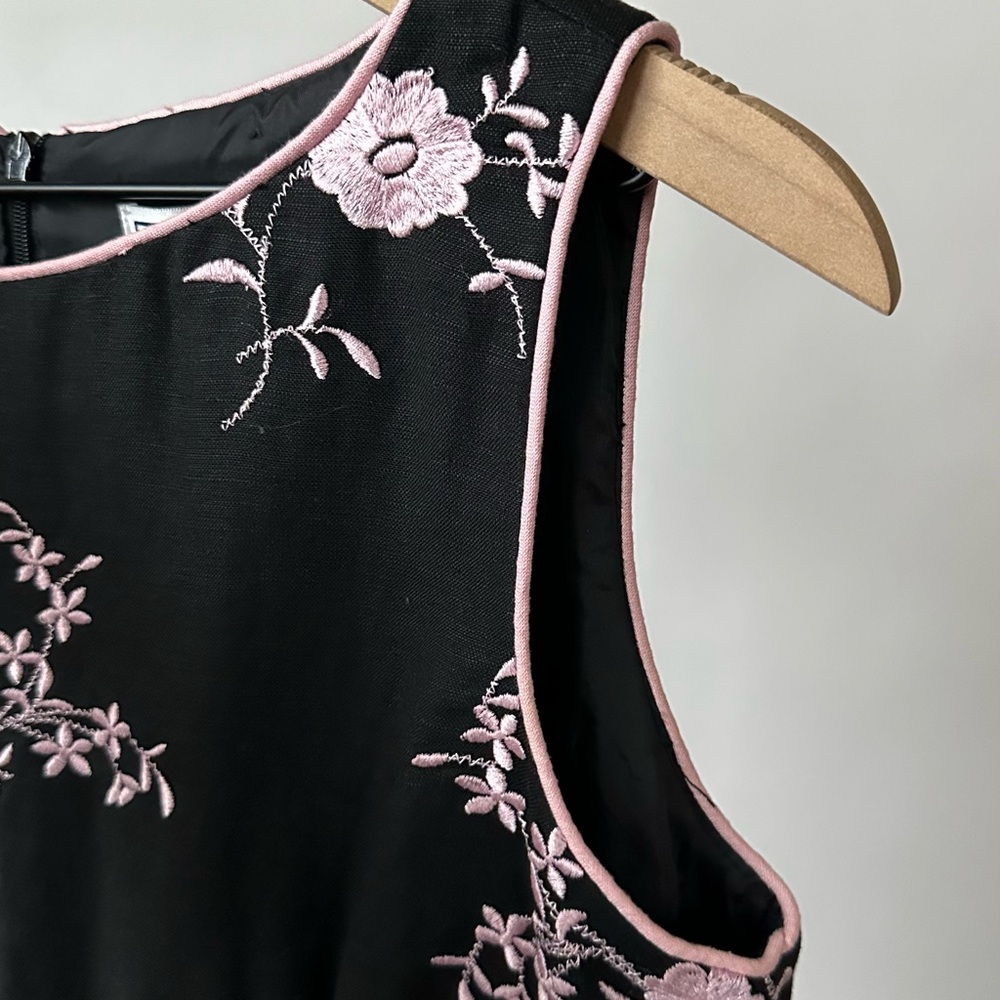 Vintage Black Cocktail Dress Mini Pink Floral Embroidered SIZE- 10 petite - Picture 6 of 11